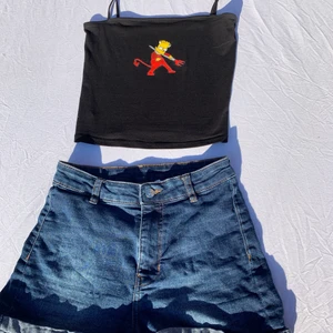 Linne och shorts  - Två väldigt fina plagg i bra skick. Shortsen är ifrån H&M i storleken 38 och linnet är i storleken S-M. Säljer för att jag inte använder dom så mycket längre. Shortsen kostar 40kr och linnet kostar 60kr.