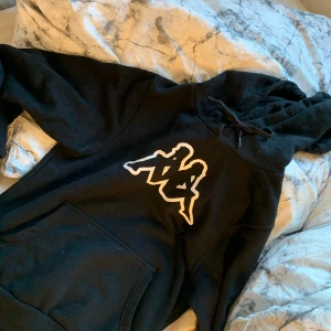 hoodie - hoodie från kappa i storlek small, kontakta mig för mer information, kan sänkas i pris