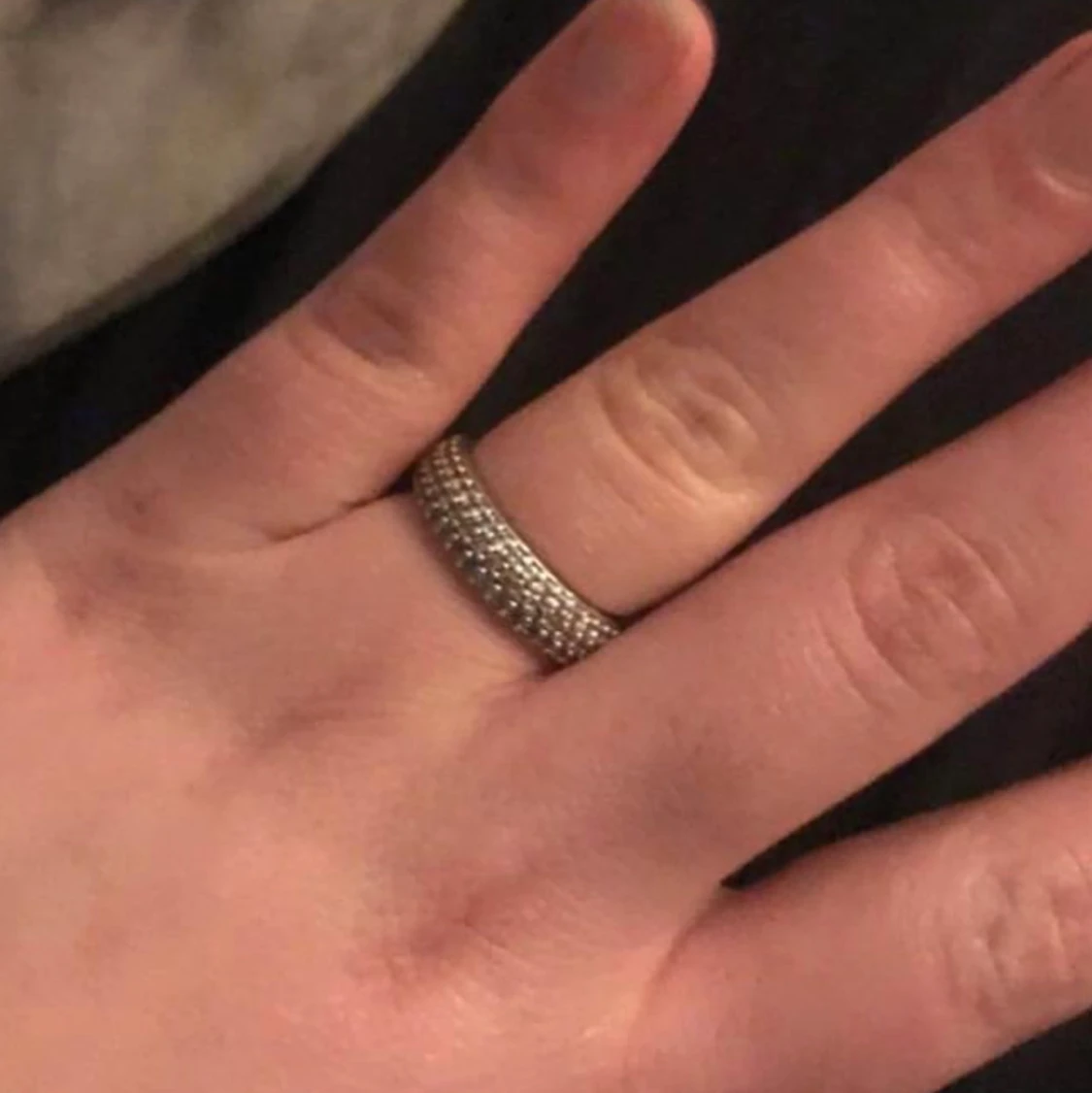 Äkta förlovnings ring - 90