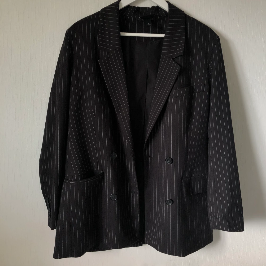 Randig kavaj från Monki - 90