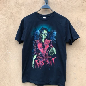  - Fet T-shirt med Michael Jackson 