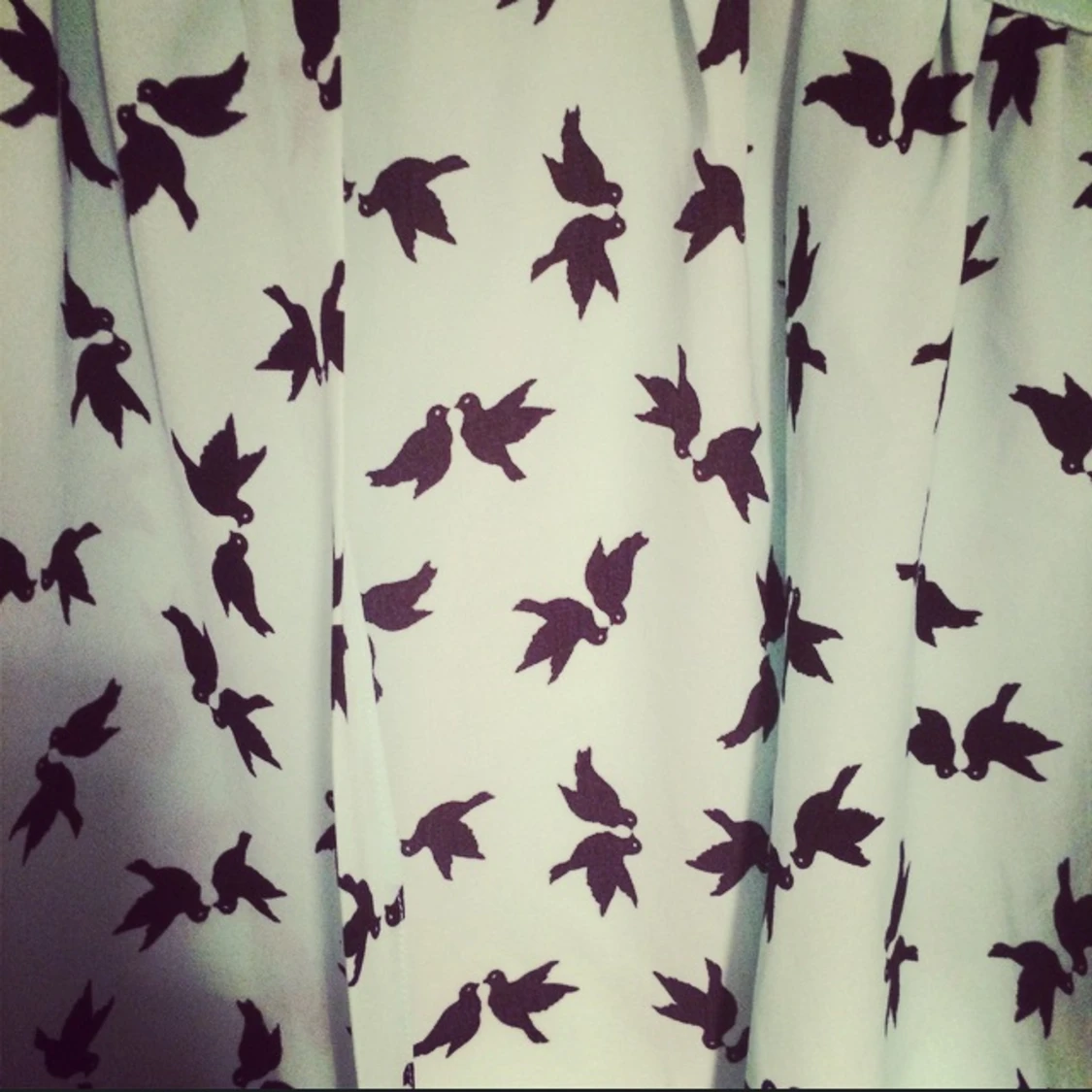 Tunn jacka/kavaj med duvor