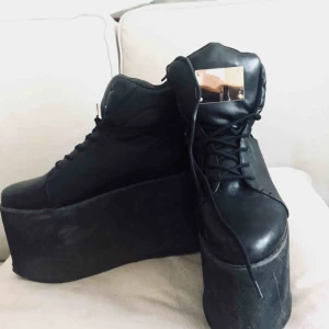  - Plåta skor storlek 38 Used once for a party