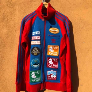  - Vintage adidasjacka från 70-talet med supersnygga patchar. One of a kind! 