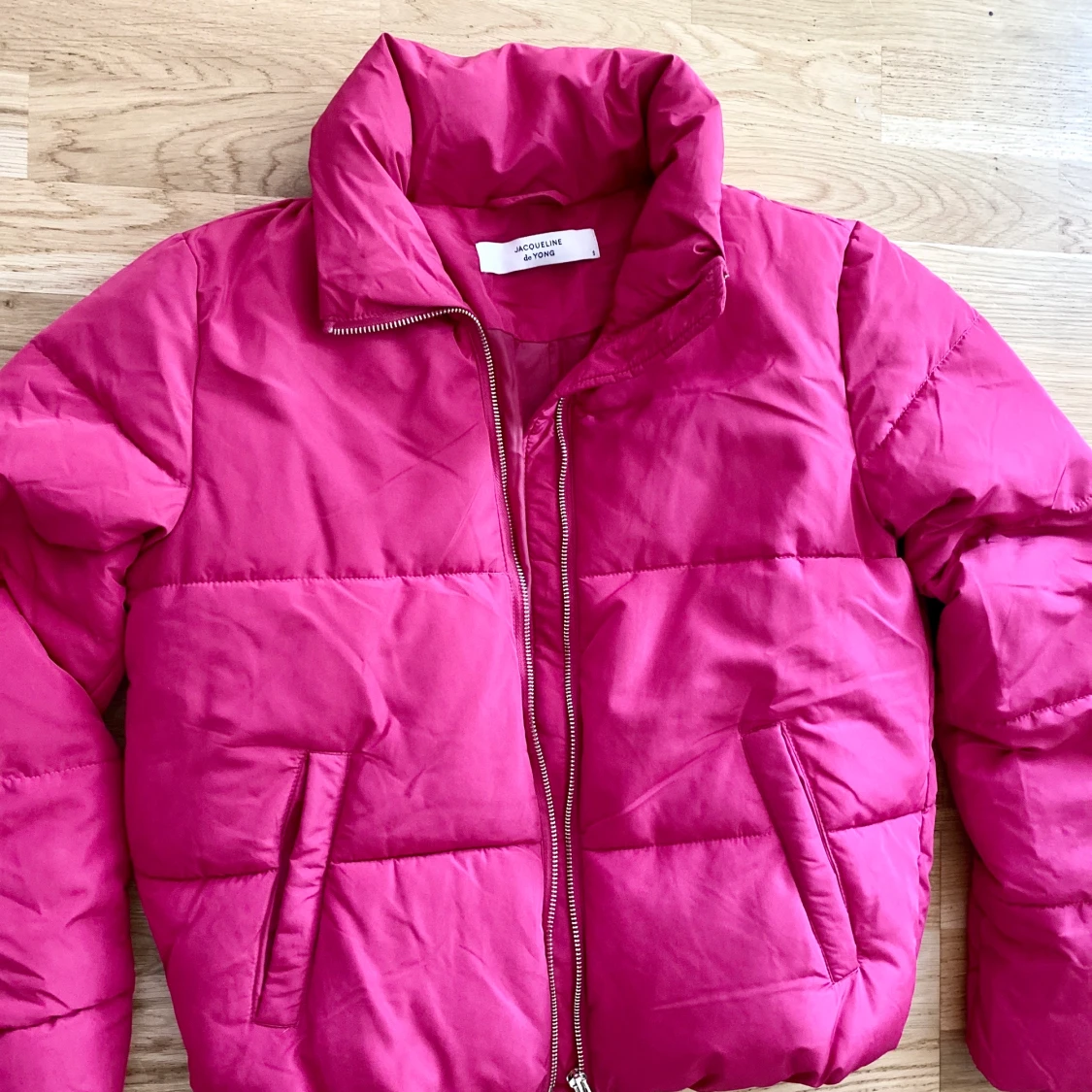 Jacqueline De Yong - Dunjacka  - 90