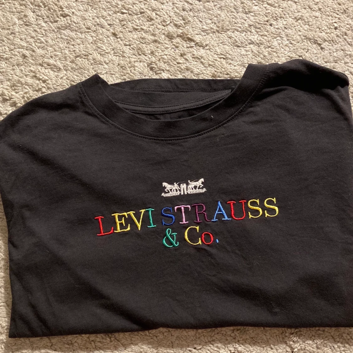 Levis tshirt