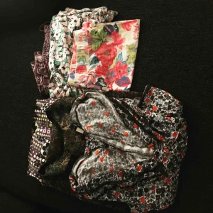  - 3 klädpaket i storlek m  158kr per paket inklusive spårbar frakt