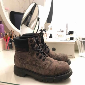  - fina militar grön skor stl 36