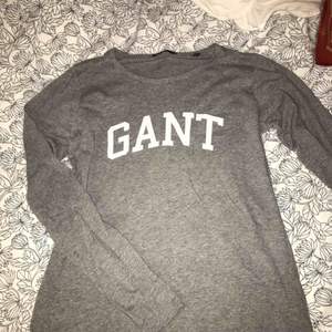 Gant tröja från johnells, använd ca 5 gånger, pris kan diskuteras