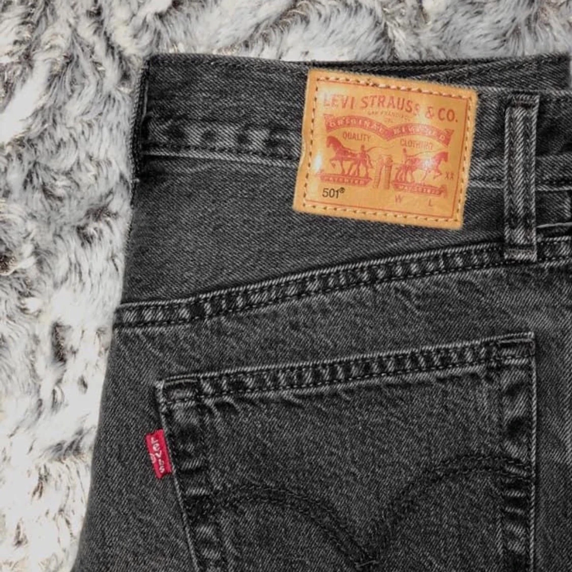 Levis 501 shorts w.24 - 91