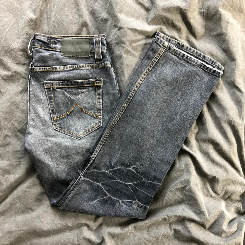 Jeans från Armani Exchange, Stl 30/32. Avgör skick själv på bilderna:). Jeans & Byxor.