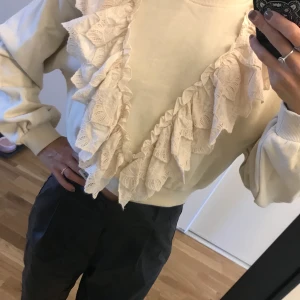 Sweatshirt Zara, Size M , new - Sweatshirt Zara, Size M , new