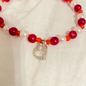 Pärlarmband - Ett handgjort armband, oanvänt)) köp gärna