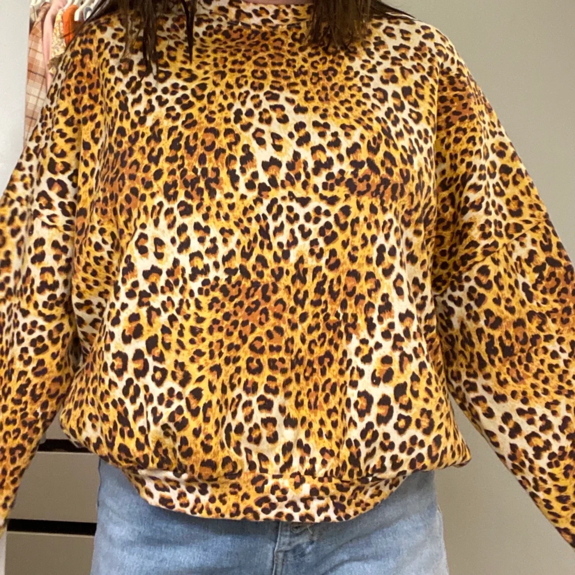 Leopard tjocktröja - 90