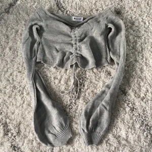 Crop Top Grå - Storlek XS!