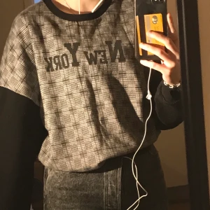 new york tröja - svart new york tröja använd 2 gånger