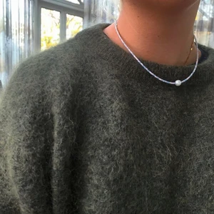 Pärlsmycke - Handgjort halsband❤️💗 för flera smycken ig: noomidsgn 