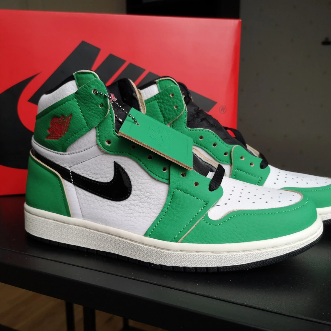 Jordan 1 High Lucky Green