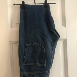 Monki Kimono W 26 - Något ljusare i verkligheten. Använda en handfull gånger men i bra skick. 