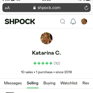 För dem som oroar sig att jag inte har någon recension - Jag brukade sälja på Schpock men nu använder jag det inte, men om någon är intresserad så kan ni hitta mig på schpock och titta på recension 🌸🤗.