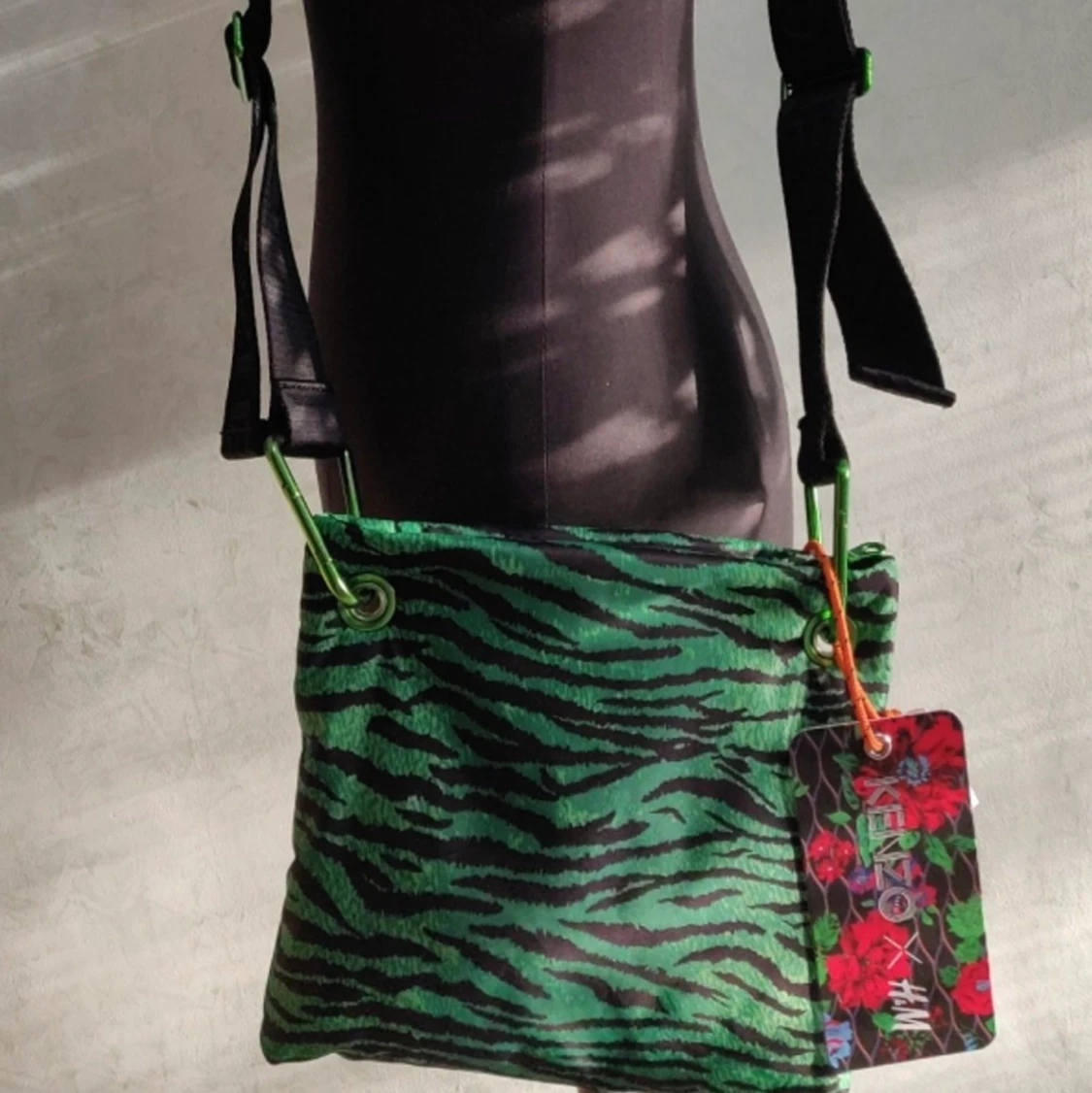 Kenzo x H&M väska! - 90