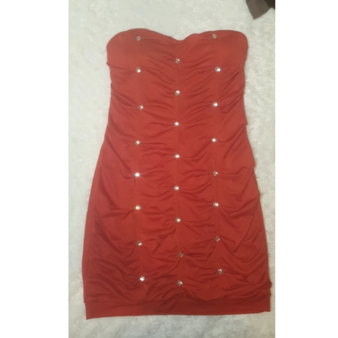 Snygg röd kort klänning 