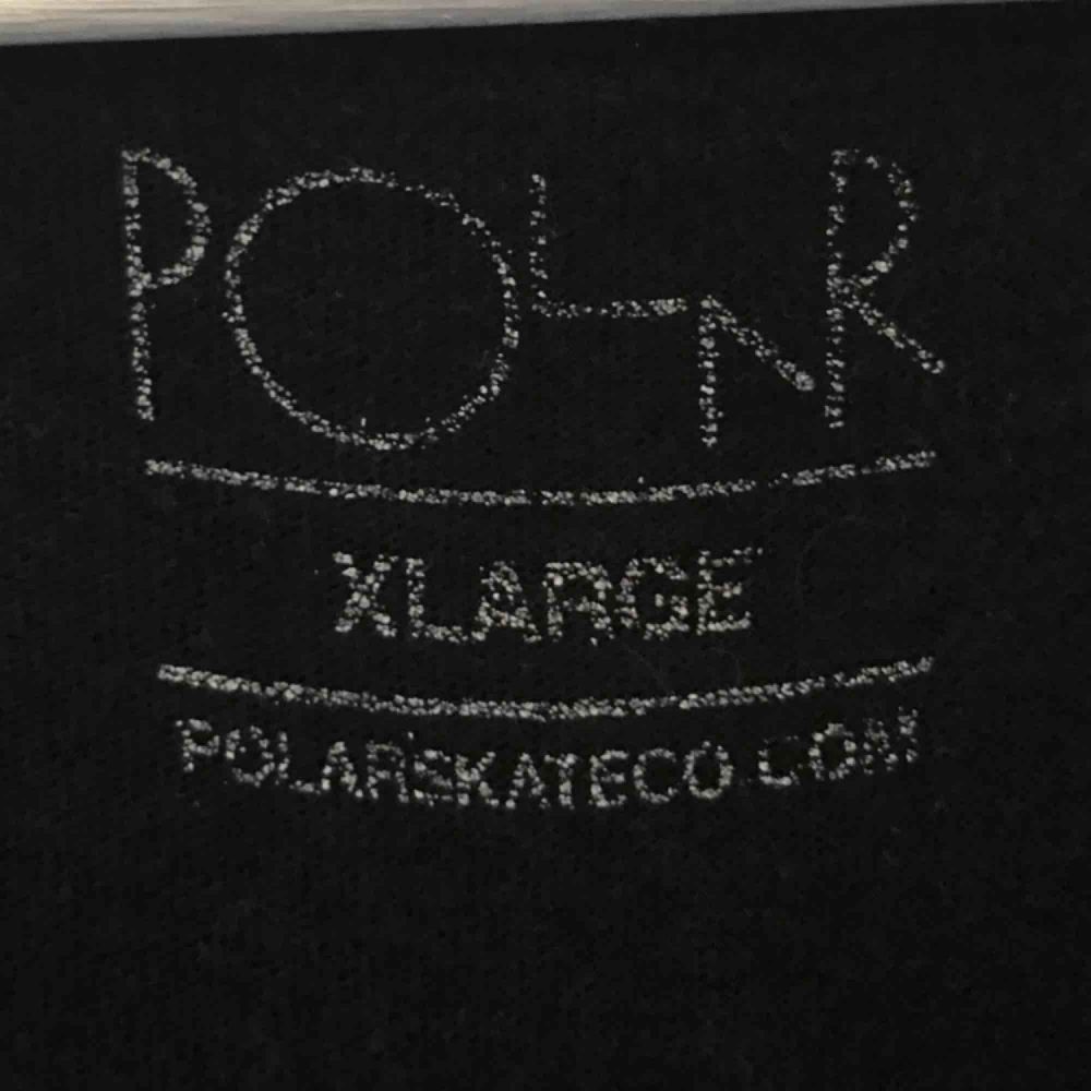 Longsleeve från Polar skate CO, fint skick!. T-shirts.