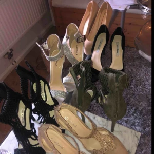  - Alla för 500  eller ett par för 150. Storlek 36/37  i princip helt nya 