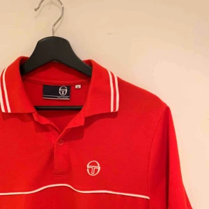  - Fin Sergio Tacchini Polo i fint skick