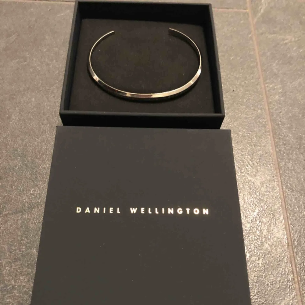 Daniel Wellington Bracelet silver. Accessoarer.