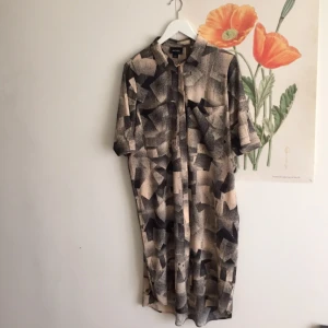  - Lång skjorta från Monki✨