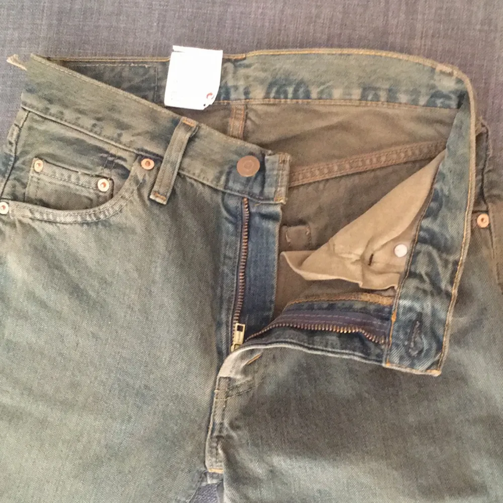 LVC (Levi's Vintage Clothing) 505:or. Helt oanvända, etiketter kvar. Små i storlek! Zip-fly! . Jeans & Byxor.