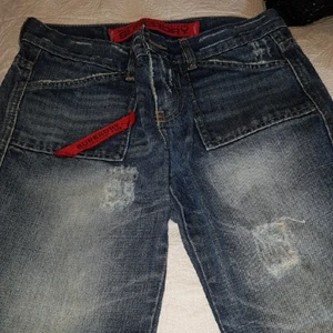  - Superdry jeans längd 30. Jättebra skick 