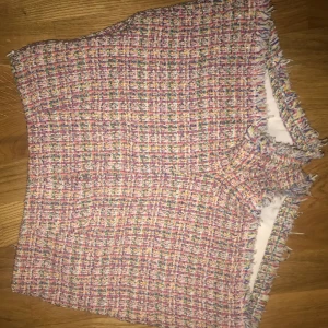  - Super sköna shorts från zara, stl M men passar S också. Köparen står för frakten