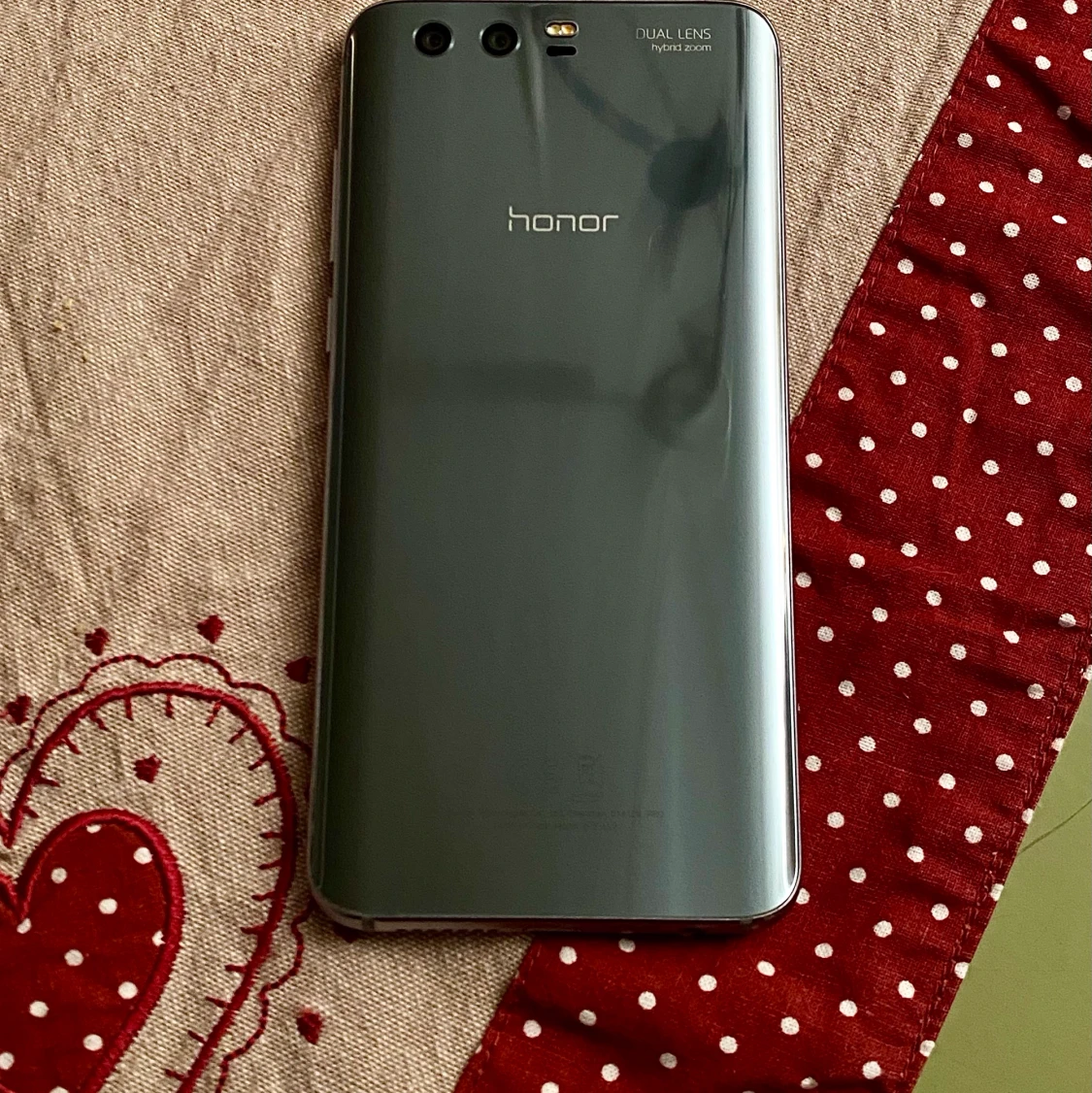 Mobiltelefon: Honor 9 - 90