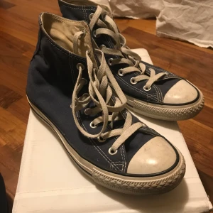 Converse  - Mörkblåa converse