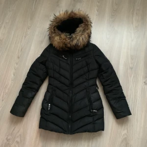 Damjacka storlek XS - Fint jacka i toppen skick.