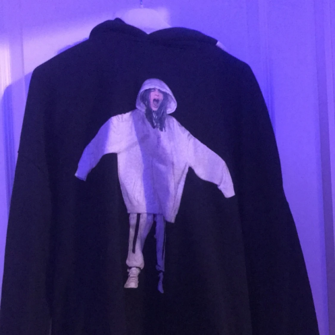 Billie eilish hoodie  - 90