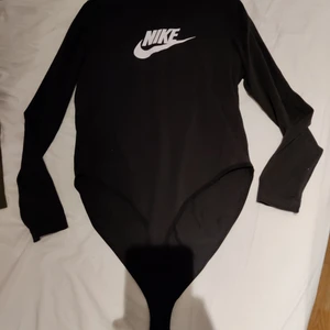 Nike body - Body från Nike, aldrig använt.