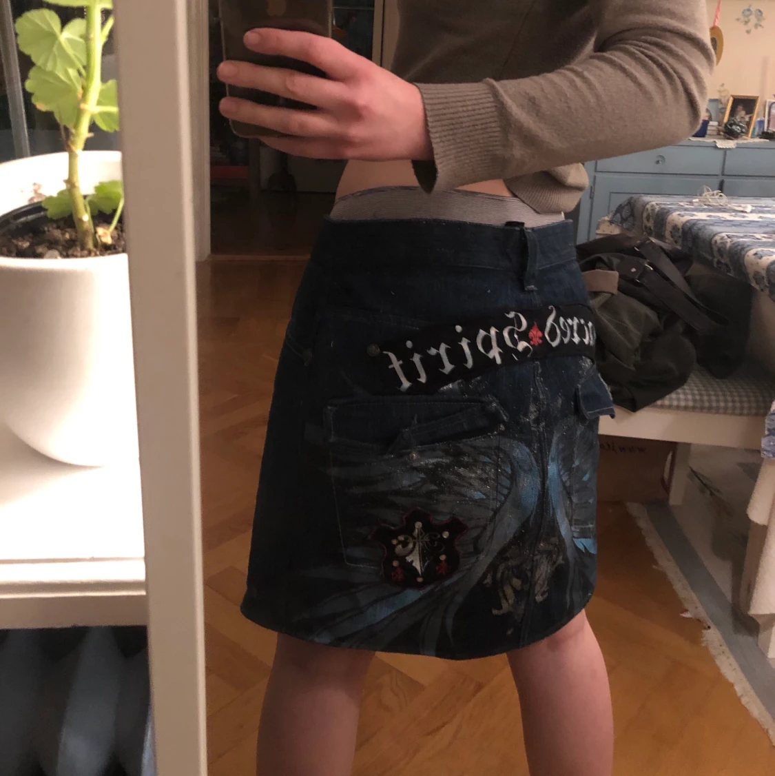 Kjol- egensydd  - 91