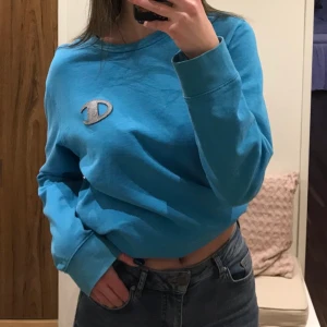 Tröja  - ❤️frakt tillkommer 