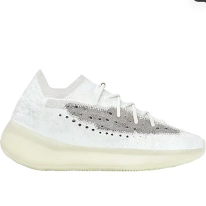 Yeezy boost 380 (calcite glow) - Yeezy boost 380 (calcite glow)