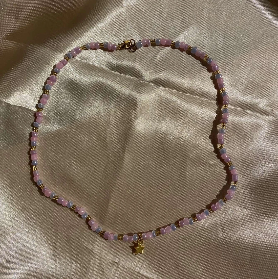Halsband