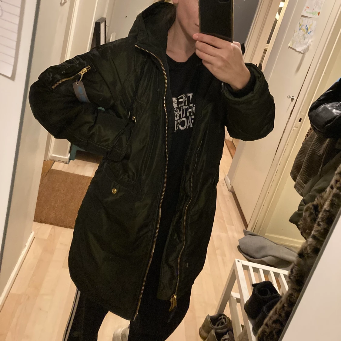 Grön vinterjacka från Alpha industries  - 90