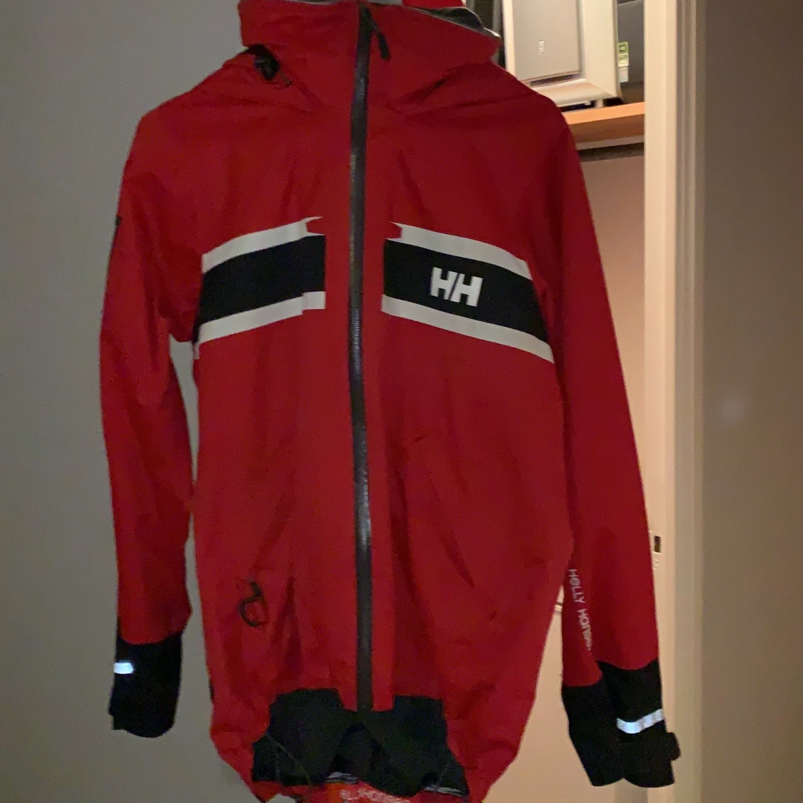Helly Hansen jacka röd 