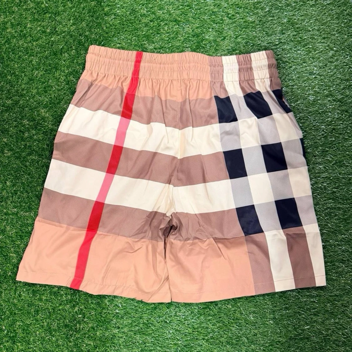 Rutig shorts från Burberry - 1