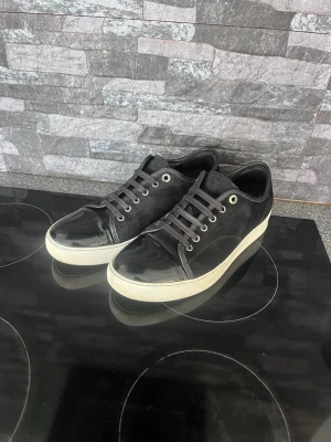 Lanvin  - Lanvin Cap toe UK6 bra skick. 