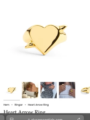 Guldring hjärtformad - Säljer denna jätte söta ringen från Alvaz essentials då den tyvärr är för liten på mig 💕 Aldrig använt den, 16mm