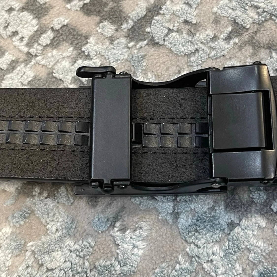 Läderbälte med automatiskt spänne – justerbar längd  - 3