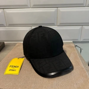FF KEPS - Säljer en svart ff keps. 500kr. Frakt inom 24H